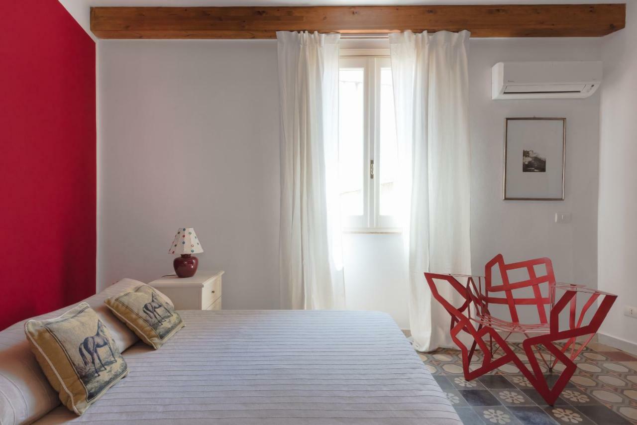 Aretusa Apartments By Wonderful Italy Szirakúza Kültér fotó